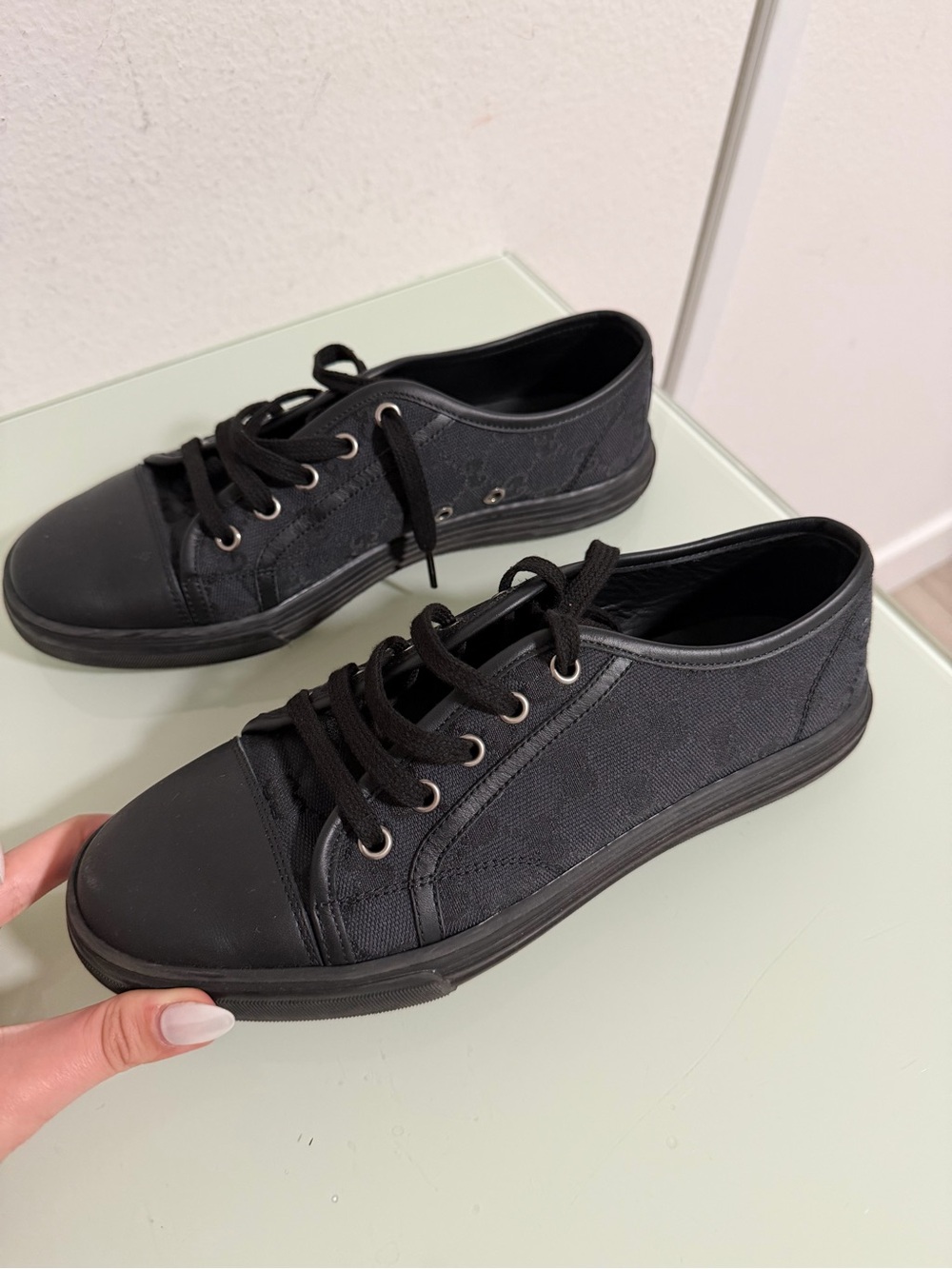 Gucci Black GG Monogram Low-Top Sneakers - Picture 3 of 8